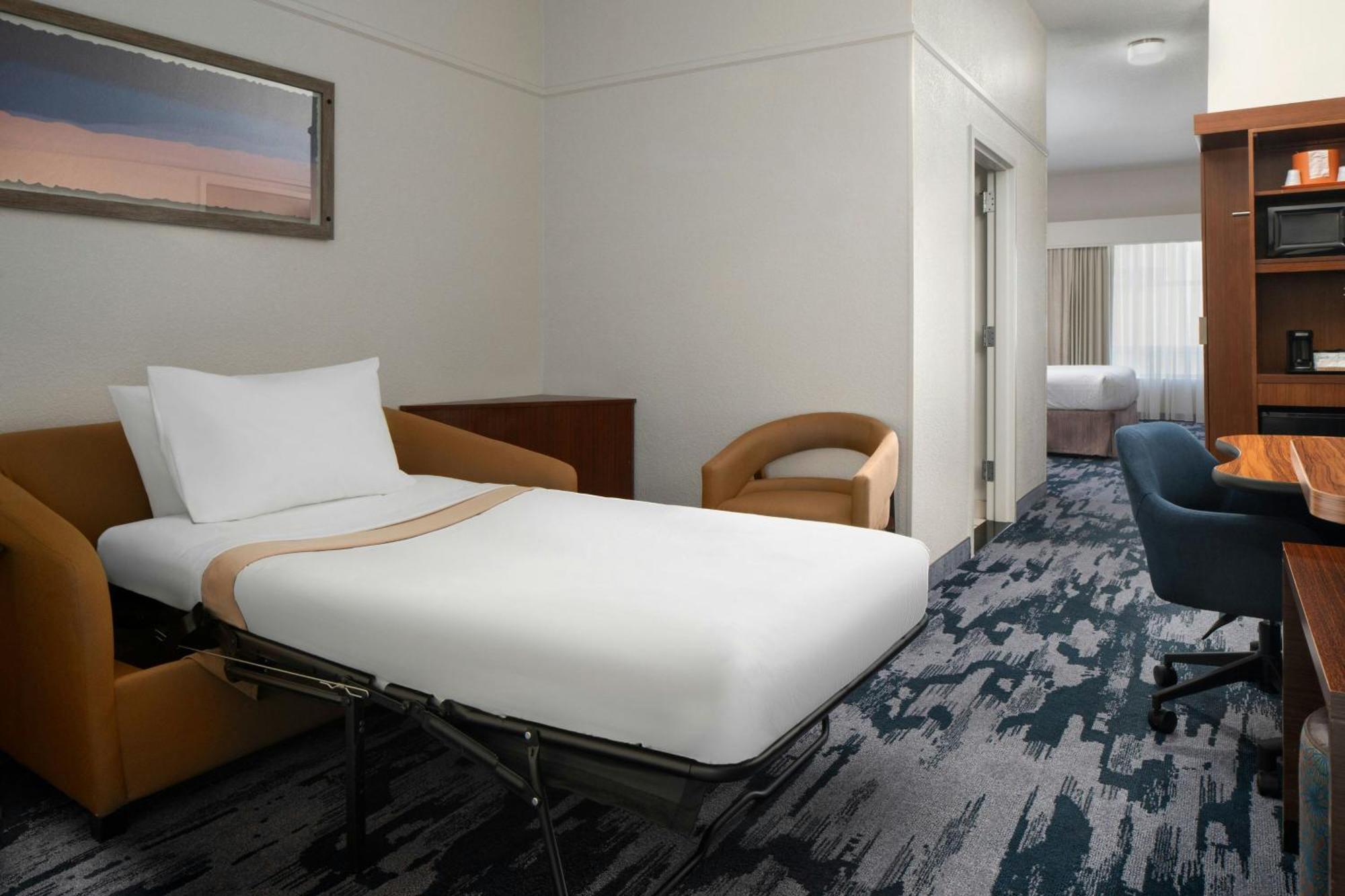 Fairfield Inn & Suites By Marriott Chesapeake Suffolk Exterior photo